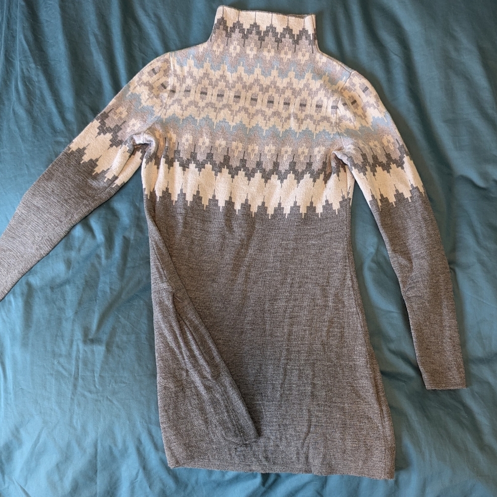 Icelandic Design 100% Merino Wool Pastel Fair Isle Mock Neck Tunic - Picture 6 of 7